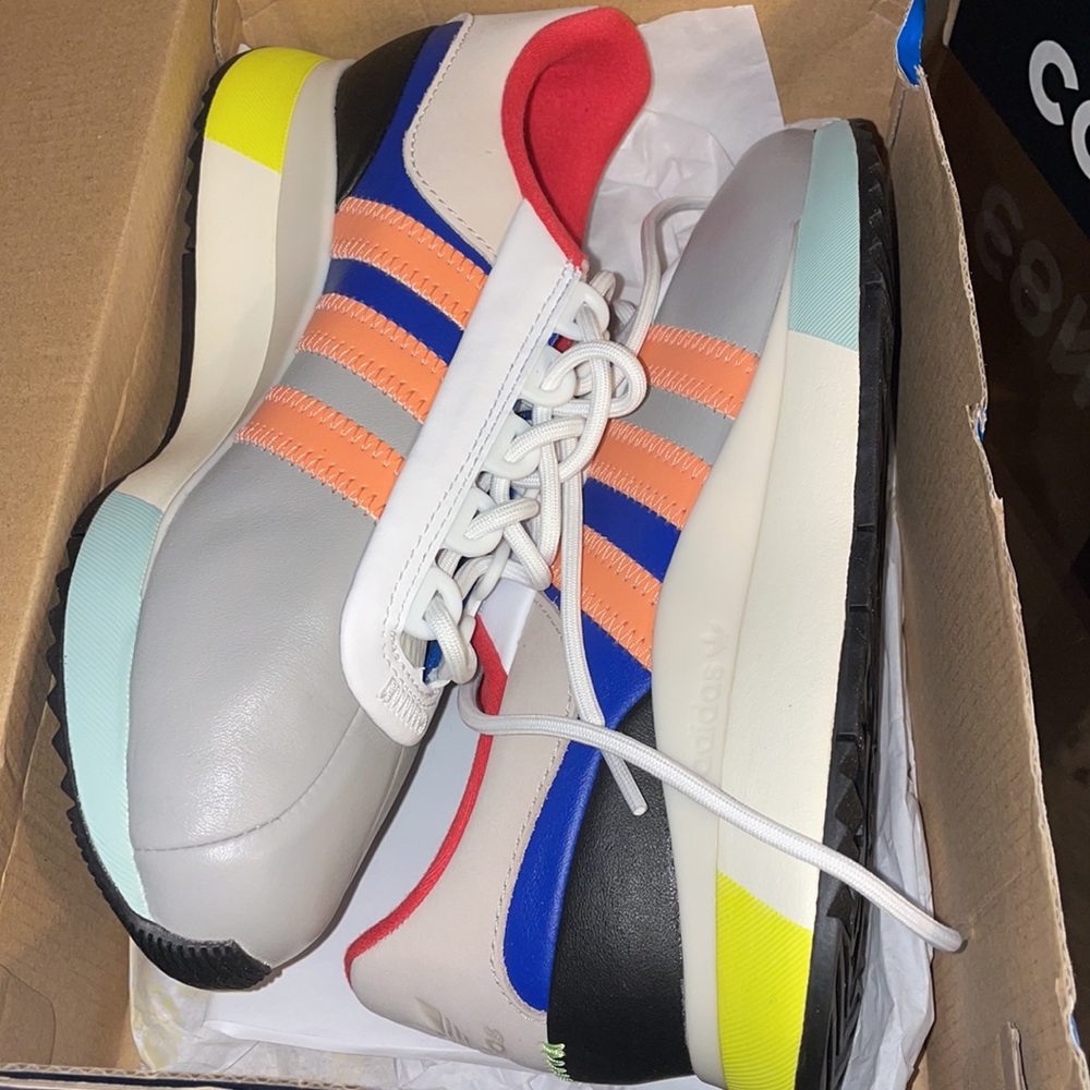 NIB NEW ADIDAS sneakers SL ANDRIDGE fu7134 size 6